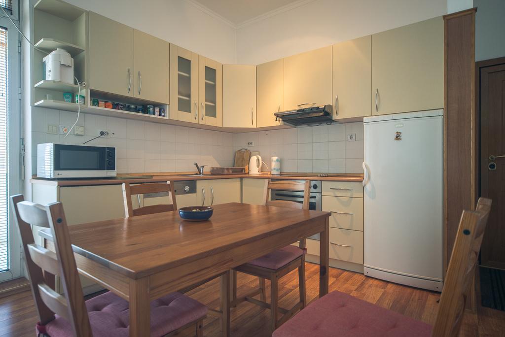 Apartment Kruna Center بودغوريتْسا المظهر الخارجي الصورة
